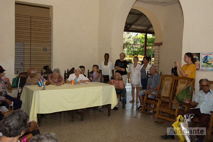 Fotos: Leandro Pérez Pérez/Adelante Adultos mayores con estudios superiores