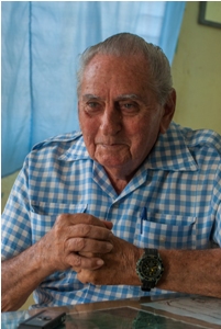 Las cuentas de Orgelio Martín cuentan a sus 84 años de edad. ortelio_ contadores _camagüey