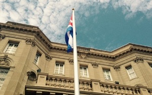 Bandera cubana ondea en Washington. Foto: Ismael Francisco/Cubadebate bandera_cuba
