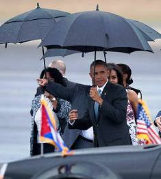 Hasta con su suegra, Obama anda La Habana