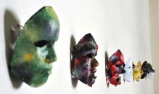 Máscaras de Bienal habanera en Adelante