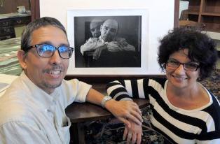 Gustavo y Oneyda en Princeton. Foto: Cortesía del entrevistado Documental sobre Severo Sarduy casi ya no es secreto