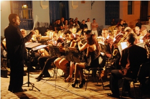Asamblea en la noche de la Candelaria