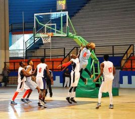 LSB: Camagüey empuja fuerte y respira