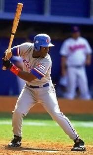 Con la selección de los refuerzos y el Juego de las Estrellas cierra para Camagüey ese capítulo llamado 54 Serie Nacional. En días como estos, en que las malas noticias parecen ser la tónica inevitable para el béisbol lugareño, muchos recuerdan a nuestro “eterno tercera base”. Con la selección de los refuerzos y el Juego de las Estrellas cierra para Camagüey ese capítulo llamado 54 Serie Nacional. En días como estos, en que las malas noticias parecen ser la tónica inevitable para el béisbol lugareño, muchos recuerdan a nuestro “eterno tercera base”.