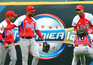 Primera victoria de Cuba en Premier 12 de béisbol