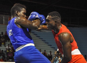 Julio César La Cruz a tres tiempos