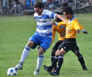 Foto:  Foto: Raúl A. del Pino Salfrán  fútbol_camagüey