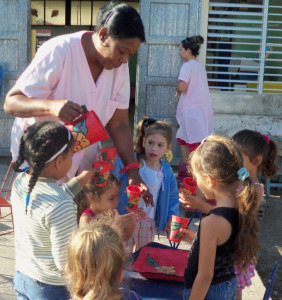 Tomado de radioesmeraldadecuba.wordpress.com Efectúan encuentro metodológico educadores esmeraldenses