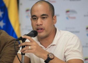 La derecha comenzó mal el año legislativo, afirma diputado venezolano