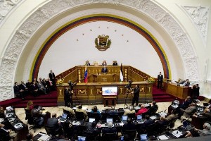 Diputados venezolanos podrían ser desincorporados del legislativo