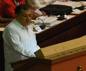 Foto:Tomada de Cubadebate  adel_yzquierdo_transporte