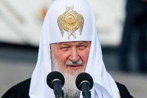 Raul Castro bestows Jose Marti Order on Kirill