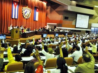 En curso debates parlamentarios cubanos