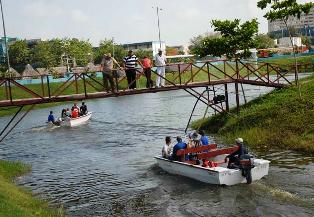 Lanchas rápidas conectan Lago y Parque Botánico de Camagüey