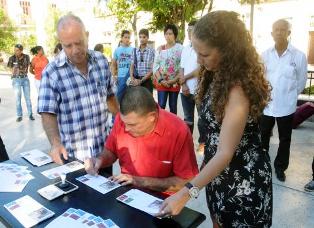 Cancelan sello filatélico en Camagüey