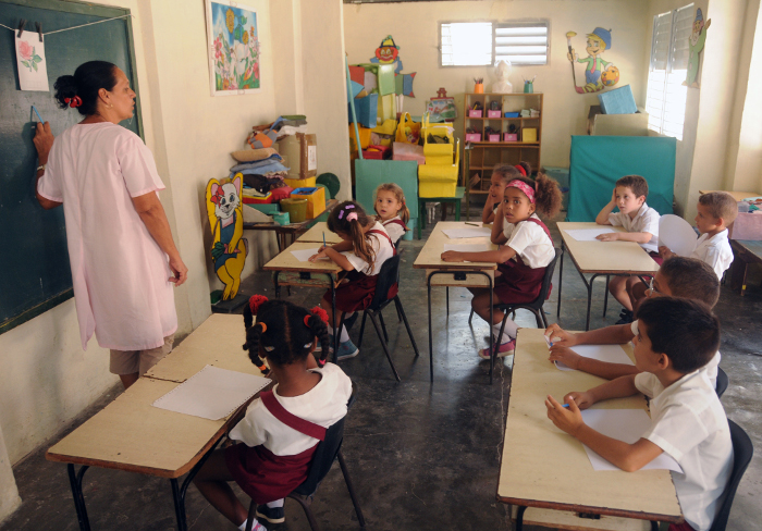 Perfeccionar proceso docente educativo será prioridad en venidero período lectivo