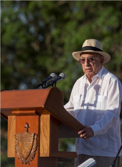 José Ramón Machado Ventura durante su discurso en la Plaza de la Revolución Serafín Sánchez, de Sancti Spíritus. Foto: Ismael Francisco/ Cubadebate