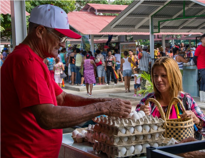 Foto: Leandro Pérez Pérez/Adelante Hasta los mercados llegó este 26 de julio