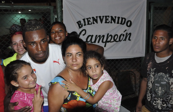 Foto:Otilio Rivero Delgado/Adelante Julio César La Cruz: “Cuando subí al ring ya era campeón”