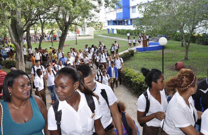 En los últimos Juegos Escolares Camagüey ocupó la cuarta posición a nivel de país, un resultado que se “fraguó” en las aulas y gimnasios de la “Cerro Pelado”.Foto: Otilio Rivero Delgado/Adelante