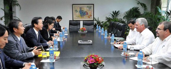 Foto: Tomada de cubadebate.cu Recibió Díaz-Canel al presidente del Partido Komeito de Japón
