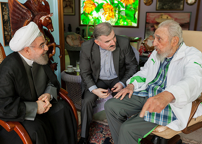 Photo:cubadebate.cu Fidel and President of Iran Hold Friendly Meeting