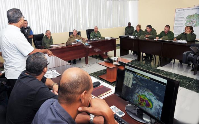 Of the total number of eligible voters, 18,047,321 are women and 16,852,624 men. Photo: Estudio Revolución Raúl: Preparation essential at this stage