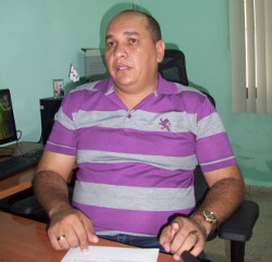 Yoelvis Sollet Mosqueda, director de la Empresa Eléctrica de Camagüey. Foto:Enrique Atiénzar Rivero/Adelante