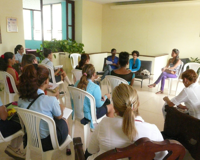 Profundizan en dominio de la redacción para prueba de aptitud de Periodismo