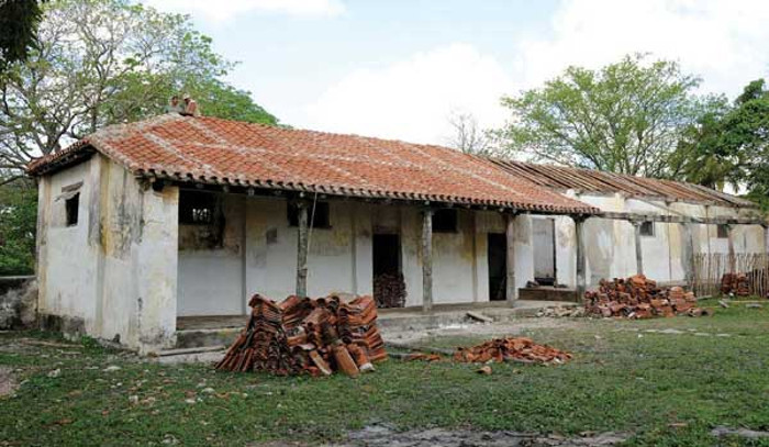 Foto: tomada de www.ferosacargo.ca En proceso restauración en el ingenio “El Oriente”