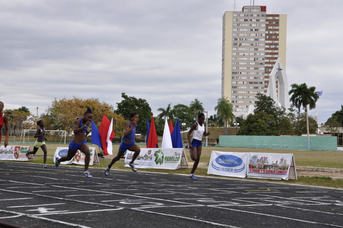 Cada año el “Fortún” anima los predios camagüeyanos. Su próxima edición pudiera tener un lucimiento mucho mayor, de concluirse a tiempo las mejoras que recibirá el escenario donde tradicionalmente se desarrolla. Foto: Otilio Rivero Delgado Casa nueva para el atletismo camagüeyano