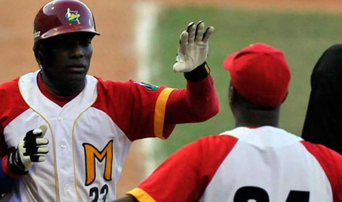 Foto: Tomada de giron.cu Favoritos mantienen su liderazgo en Serie Cubana de Béisbol