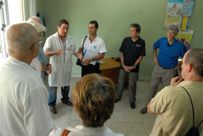 El Dr. Ariel Hernández daba a conocer las bondades del Heberprot-P. Fotos: Otilio Rivero Delgado