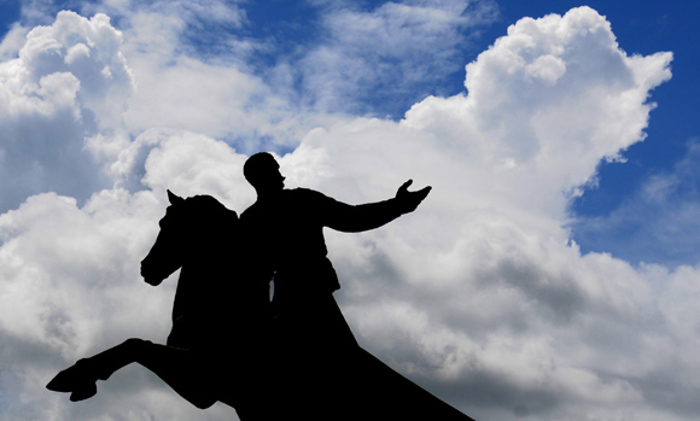 Plaza Antonio Maceo Santiago de Cuba. Foto: Ladyrene Peréz/Cubadebate Presidirá Raúl Acto Político en Santiago en Homenaje Póstumo a Fidel