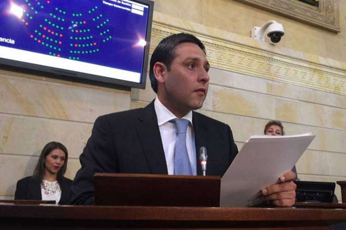 Foto: Tomada de Prensa Latina Piden celeridad para tramitar leyes de paz en Congreso colombiano