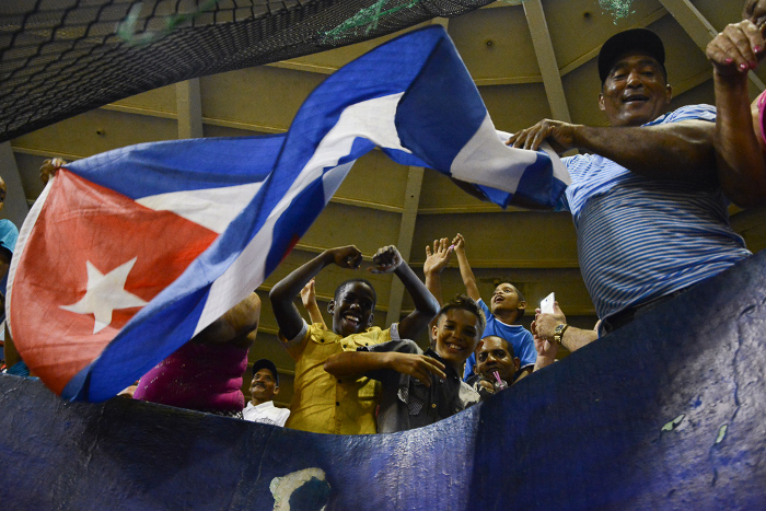 Fotos: Orlando Durán Hernández, Leandro A. Pérez Pérez y equipo de softbol de la Upec en Camagüey