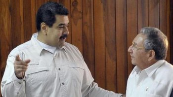 Encuentro fraternal entre Raúl y Maduro