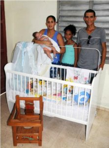 Hermoso gesto de los campesinos a la maternidad