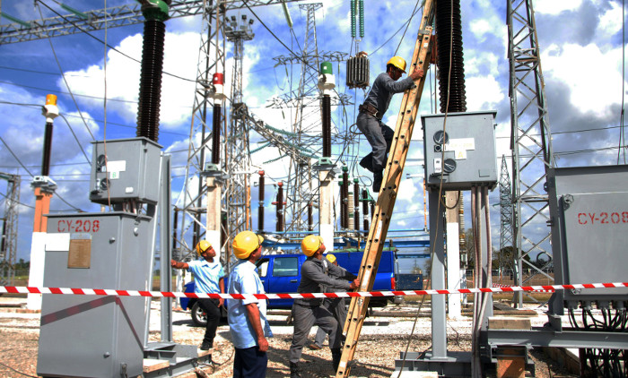 Foto: Otilio Rivero Delgado/ Adelante/ Archivo Realizan en Camagüey balance sindical de energía y minas
