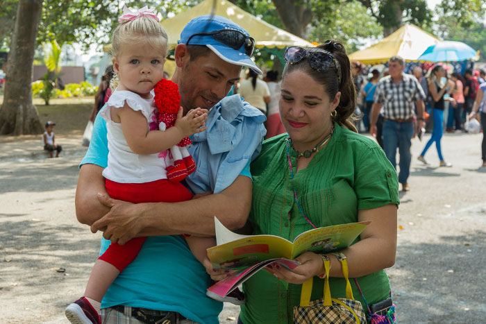 La Feria del Libro es una fiesta de la cultura en Camagüey. Fotos: Leandro Pérez Pérez/Adelante Camagüey de libros, literatura y cultura