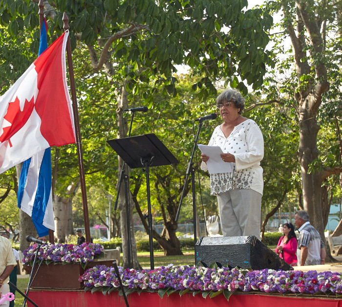 Fotos: Luis Álamo/Colaborador y Orlando Durán Hernández/Adelante Se va la Feria, quedan los libros