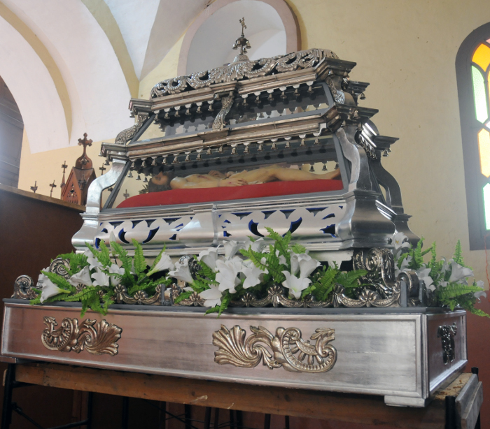 Para labrar el Santo Sepulcro se fundieron unas 150 000 monedas de plata, y su peso es superior a la tonelada.Foto: Orlando Durán Hernández/Adelante Leyenda, tradición y realidad