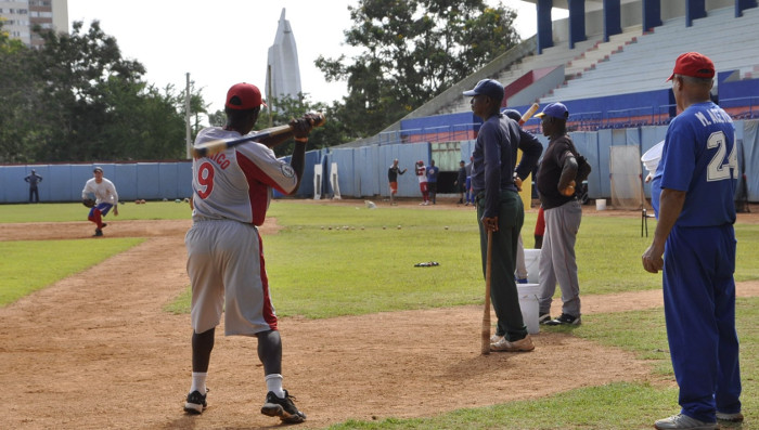 La preselección camagüeyana espera cumplir un ciclo de preparación más amplio que el de hace un año.Foto: Otilio Rivero Delgado/ Adelante Anuncian preselección de Camagüey a la Serie Nacional de Béisbol