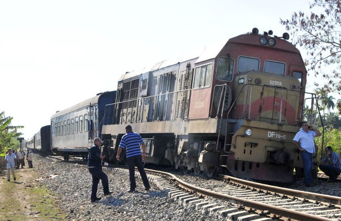 Los pasajeros recibieron inmediata atención y continuaron su viaje. Foto: Vicente Brito/Escambray