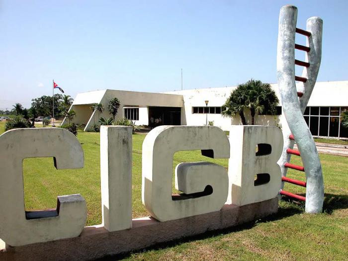 Recibe Centro de Ingeniería Genética y Biotecnología de Camagüey condecoración obrera