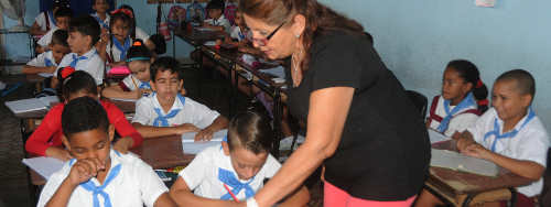 Estudiantes de municipio camagüeyano se preparan para evaluar eficacia de la enseñanza