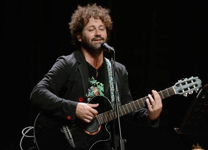 Fotos: Rodolfo Blanco Cué/ACN Raúl Paz: todo un carnaval en el Avellaneda