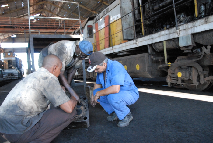 Fotos: Otilio Rivero Delgado/ Adelante Taller ferroviario 60 Aniversario, de Florida