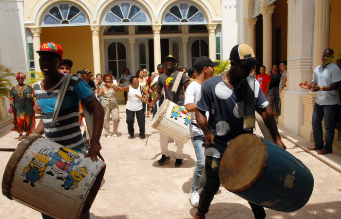 Foto: Otilio Rivero Delgado/ Adelante Camagüey arrolla con la conga Los Comandos